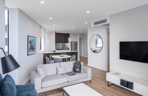 Mascot Apartment | Meriton Suites Coward Street, Mascot