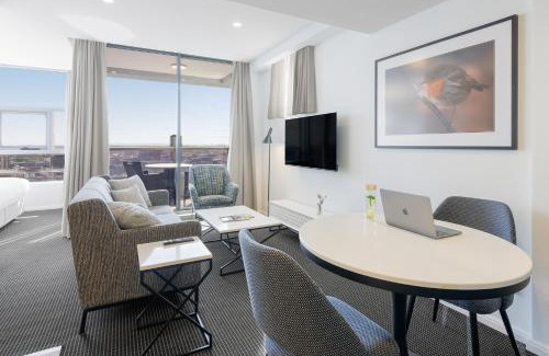 Zetland Apartment | Meriton Suites Zetland