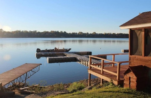 Prince Edward Ski Chalet | Merland Park Cottages - Chalet 12