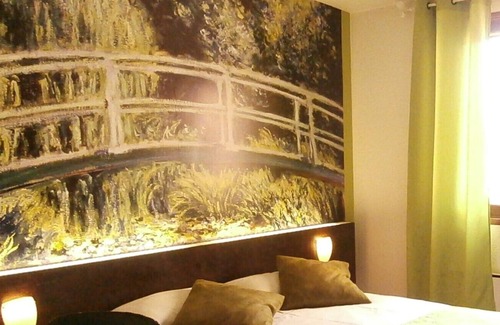 Digoin Hotel | Merle Blanc