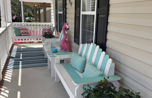 Tranquil Harbour House | Mermaid’s Landing - 3 Bedrooms with Private Seasonal Pool!