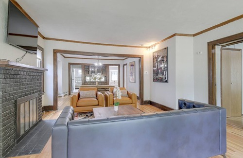Merriam Park House | Merriam Park Art House