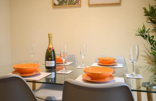 Newport Apartment | Merriotts Court - Parking - WIFI
