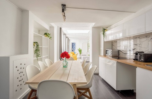 2nd Arrondissement Apartment | Merveil - Family suite - Louvre - Victoires