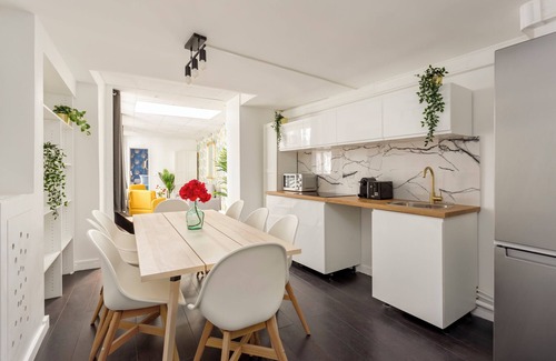 2nd Arrondissement Apartment | Merveil - Family suite - Louvre - Victoires