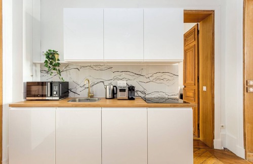Madeleine Apartment | Merveil - Family Suite - Opera - Castellane