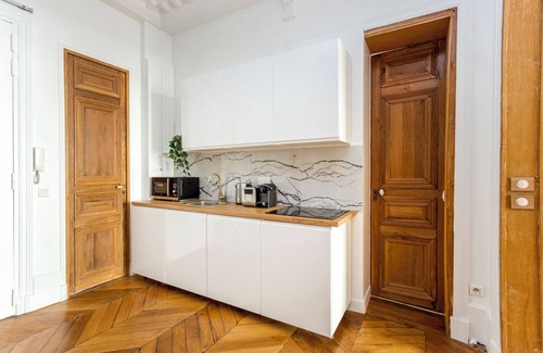 Madeleine Apartment | Merveil - Family Suite - Opera - Castellane