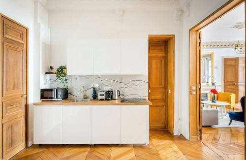 Madeleine Apartment | Merveil - Family Suite - Opera - Castellane
