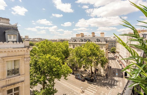 Faubourg-du-Roule Apartment | Merveil Family Suite - Tilsitt - Eiffel Tower view