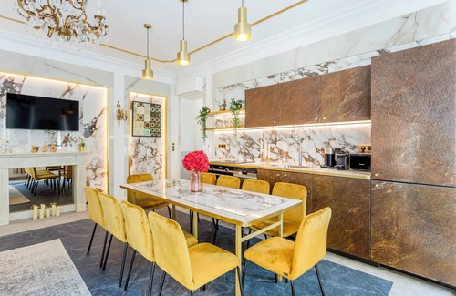 Arsenal Apartment | Merveil - Luxury Suite - Marais - Antoine I
