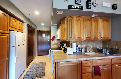 Purgatory Condo | Mesa Markings (#203) |10 min to Ski - Pool/HotTub - Views - Golf - AC