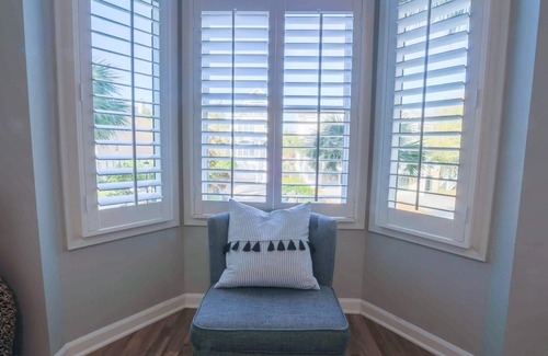 Ocean Point House | Mesmerizing Oceanfront Views! 3 Min. Walk to Quiet Beach & Community Pool w/Cabana