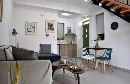 Gargaliani Hotel | Messinian Horizons