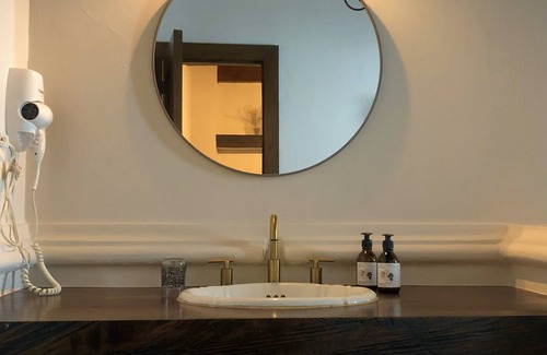 Ciudad Vieja Hotel | Mestizo Cortijo