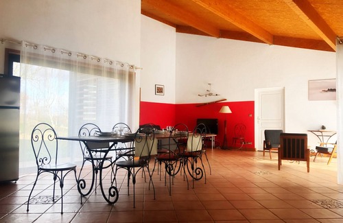 Sorges-et-Ligueux-en-Perigord Cottage | Métairie: 5* listed ecological villa with swimming pool in the heart of Périgord