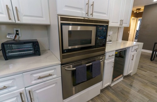 Miramar House | Metaverse Manor Near Hardrock Stadium