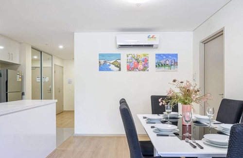 Burwood Apartment | MetaWise Burwood Westfield Cozy 2Bed Free Parking