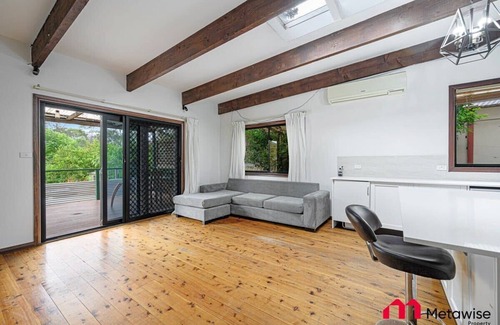 Parramatta Condo | MetaWise Parramatta Cozy Room w Private Bathroom