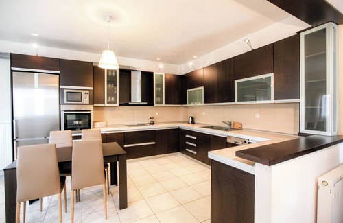 Kalambaka Villa | Meteora's Secret Garden House 2