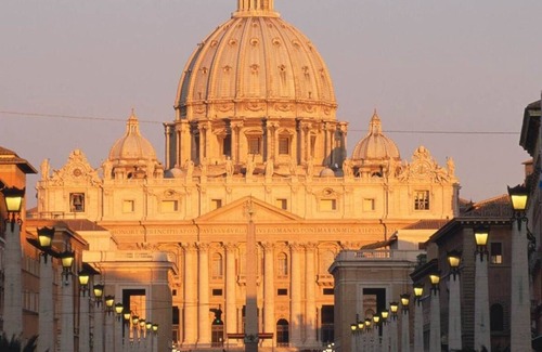 Vatican Apartment | METERS FROM THE VATICAN MUSEUM - IN THE HEART OF ROMA - 6 BEDROOM