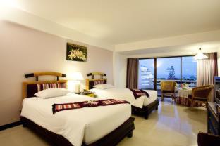 Cha-am Resort | Methavalai Hotel