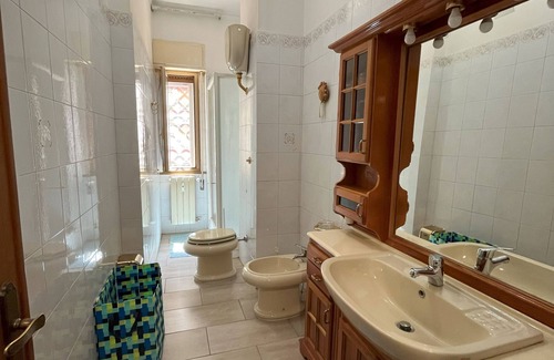 Quartiere XXII Collatino Apartment | [Metro C] Teresa's House
