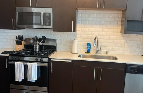 Mission Valley Apartment | Metro Mission Valley: Chic 1-bedroom apartment in enjoyable San Diego