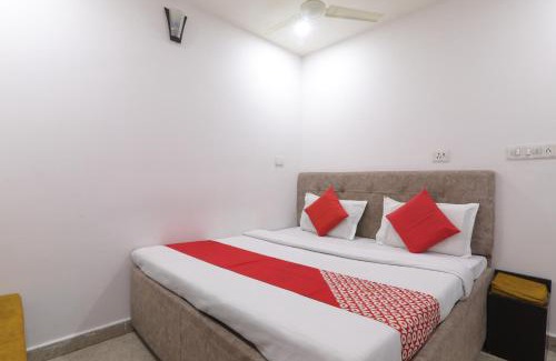 Mohangarh Hotel | Metro Regency - Near Hazratganj & Charbagh