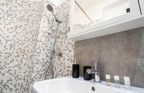 Historic Centre Apartment | Metro18Dic - Stazione Porta Susa - Grazioso Bilocale