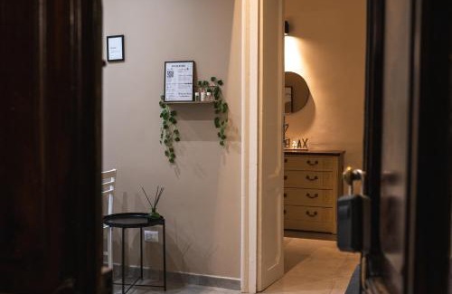 Historic Centre Apartment | Metro18Dic - Stazione Porta Susa - Grazioso Bilocale