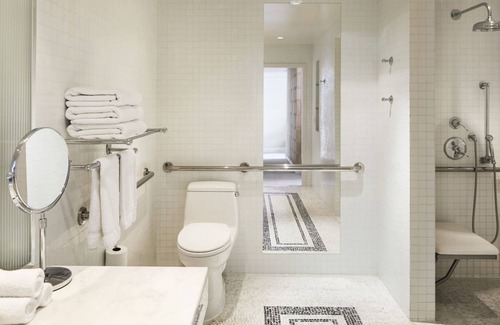 Norma Triangle Hotel | Metropolitan Two Bedroom Suite at The London West Hollywood, Pool, Parking