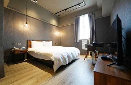 Xinyi Hotel | Meworld Hotel - Songshan