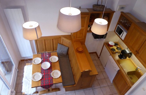 Les Contamines-Montjoie Apartment | Mezzanine studio for 4 in Les Contamines-Montjoie with garage