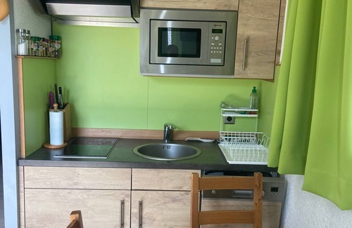 Le Praz de Lys Apartment | Mezzanine Apartment for 6, Village Center, Near Slopes