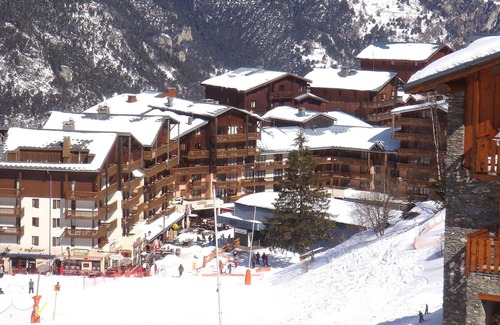 Valfrejus Apartment | Mezzanine studio 4/6 people, Valfréjus, ski-in/ski-out