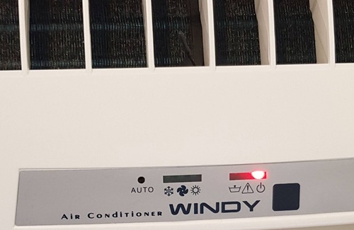 Saint-Florent Apartment | "Mezzo" Air-conditioned studio in the hyper-center of Niort