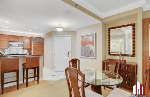 Las Vegas House | MGM Signature-15-802 1Br 2Ba F1 Pits View Balcony