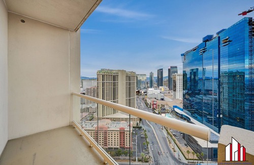 Las Vegas Condo | MGM Signature-29-819/21 2Br3Ba F1 View Balcony Ste