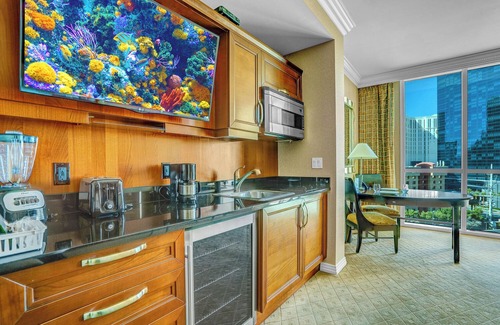 Las Vegas Apartment | MGM Signature 31st Flr | No Resort Fee