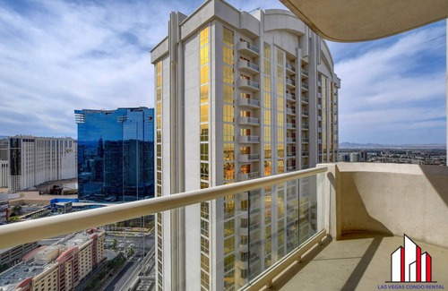 Las Vegas Condo | MGM Signature-32-621 1Br2Ba F1/Strip View Balcony