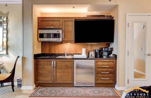 Las Vegas Condo | MGM Signature-38-615 Strip View Balcony Studio