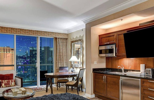 Las Vegas Condo | MGM Signature-38-615 Strip View Balcony Studio
