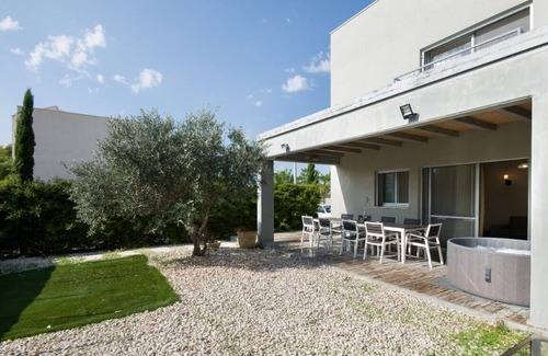 Caesarea Villa | Mi Alma Villa - Amazing villa, 150m from the beach, pool, jacuzzi, BBQ etc.