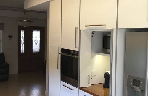 Seaford House | Mi casa su casa
