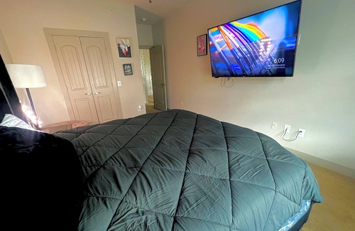 Memorial Apartment | Mi Casa Su Casa! Luxury 2Bed2Bath