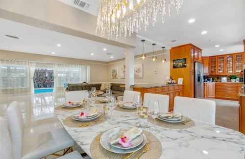 Lauderdale-by-the-Sea House | "MIA Lauderdale-by-the-sea!" 5BD 2500 Sqft