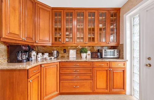Lauderdale-by-the-Sea House | "MIA Lauderdale-by-the-sea!" 5BD 2500 Sqft