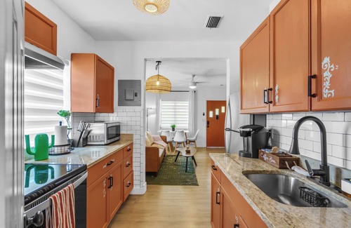 The Roads House | Miami 3/2 Brickell & 8th Street-Entire home in Miami, Florida, 8 guests
