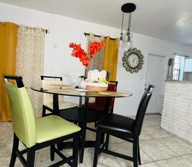 Miami Gardens House | Miami Casa