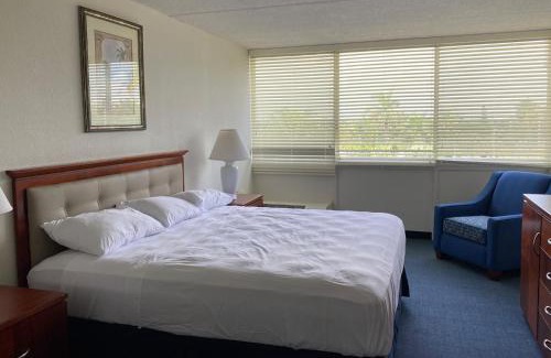 Miami Gardens Hotel | Miami Gardens Inn & Suites